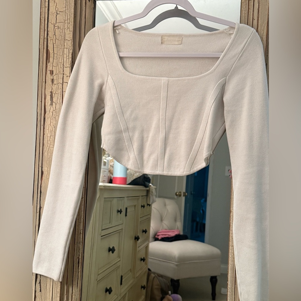Altar'd State Gray and White Long Sleeve Fitted Crop Bodysuit
